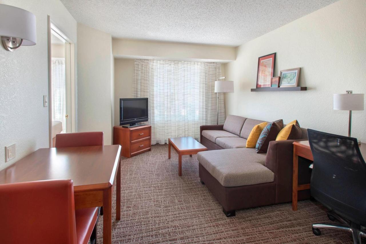 Residence Inn Long Island Hauppauge/Islandia Ngoại thất bức ảnh