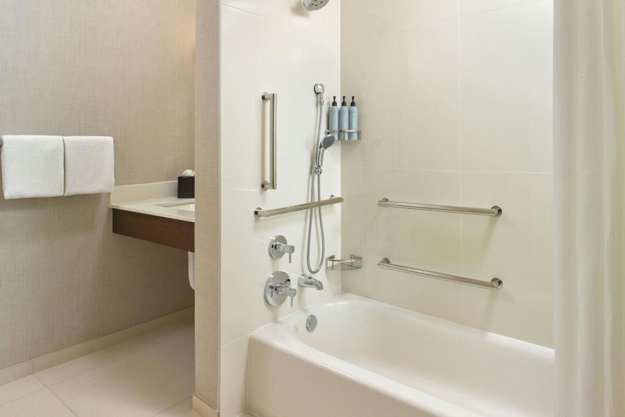 Residence Inn Long Island Hauppauge/Islandia Ngoại thất bức ảnh